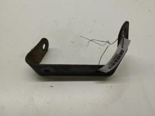 кронштейн (крепление) Audi A4 B5 1996, 1.6 л., бензин, МКПП, белый, седан, 8D0951229C