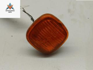 повторитель передний правый Audi A4 B5 1995, 1.6 л., бензин, МКПП, красный, седан