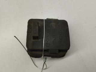 кронштейн радиатора Audi A4 B5 1996, 1.6 л., бензин, МКПП, белый, седан, 8D0121276