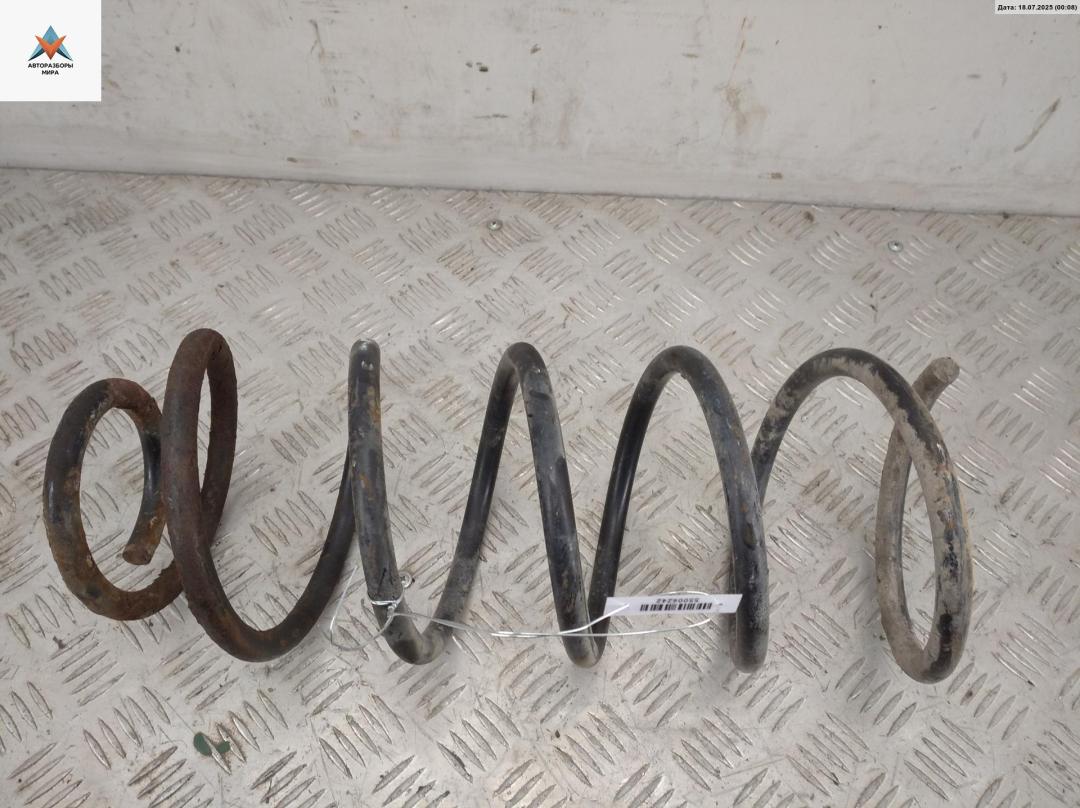 пружина передняя Mercedes-Benz Vito-1 W638 1997, 2.3 л., бензин, АКПП, синий, микроавтобус - фото №1