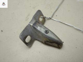 ответная часть (скоба) замка двери Volkswagen Transporter T4 2002, 2.5 л., дизель, МКПП, белый, микроавтобус, 701829734