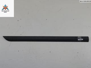 молдинг двери передней левой Ford Focus 1 поколение [рестайлинг] 2002, 1.8 л., бензин, МКПП, серый, универсал, LH98ABF20939