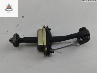 ограничитель открывания двери Ford Focus 1 поколение [рестайлинг] 2002, универсал, XS4AA23500