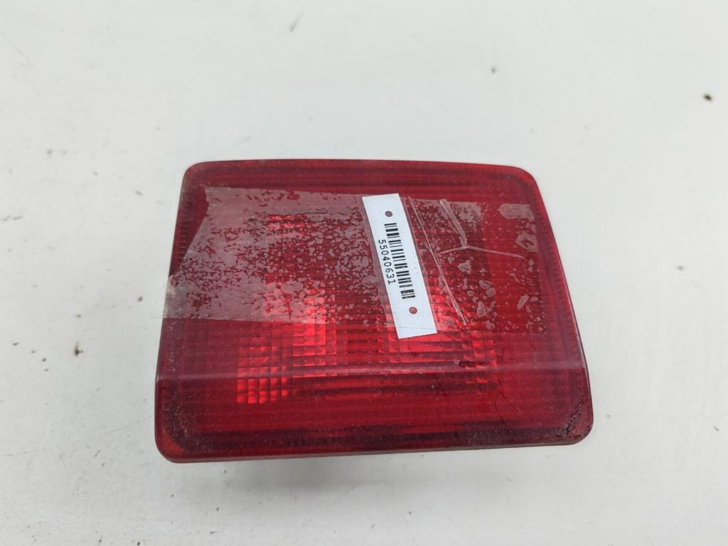 фонарь крышки багажника правый Peugeot 407 2006, 2.2 л., дизель, МКПП, серый, универсал, 9646507380