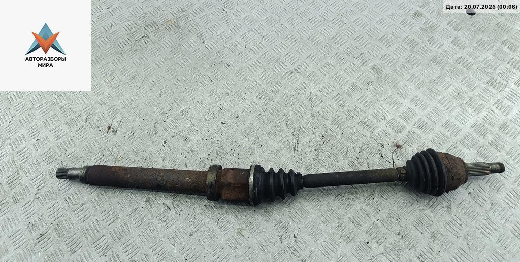 полуось передняя правая (приводной вал, ШРУС) Ford Fusion 1 поколение 2004, 1.6 л., i, бензин, МКПП, синий, хетчбэк 5 дв. - фото №1