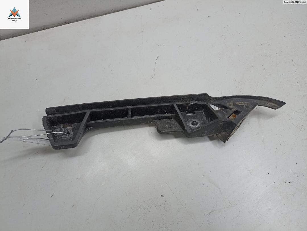 кронштейн переднего бампера Opel Astra G 2002, 1.6 л., бензин, МКПП, серый, универсал, 90559499 - фото №1