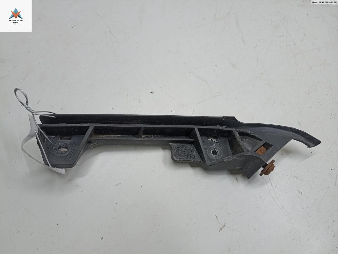 кронштейн переднего бампера Opel Astra G 2003, 1.6 л., бензин, МКПП, серый, универсал, 90559499 - фото №1