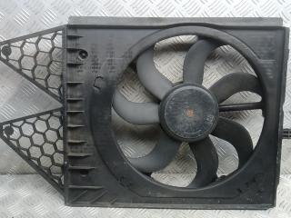 вентилятор радиатора Skoda Fabia 3 поколение (NJ) 2015, 1.2 л., бензин, МКПП, хетчбэк 5 дв., 6R0959455E, 6R0121207Q