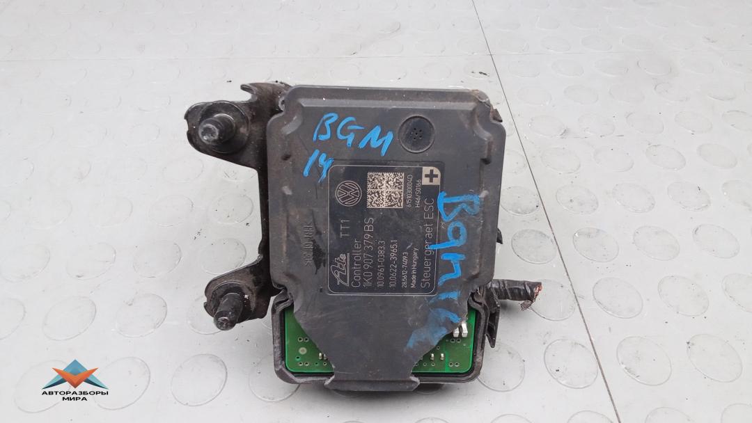 блок ABS Skoda Superb 3 поколение 2015, 1.6 л., дизель, МКПП, универсал, 1K0614517EG - фото №1