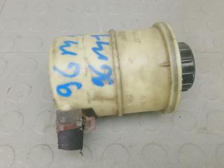 бачок гура Renault Duster 1 поколение 2013, 1.5 л., дизель, МКПП, внедорожник 5 дв.