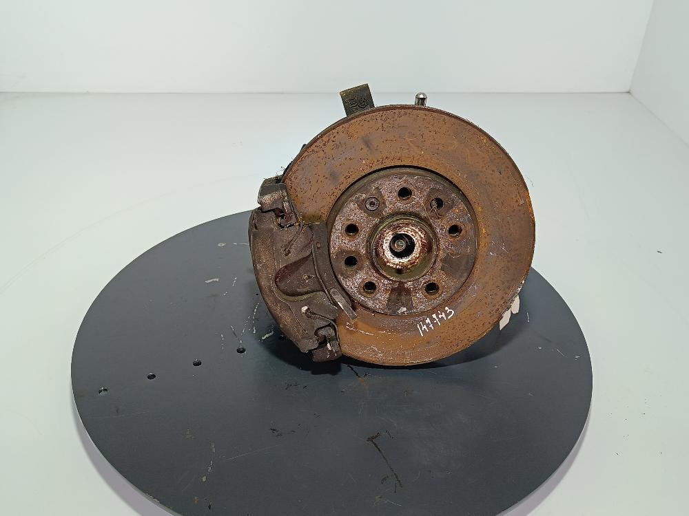 кулак поворотный левый Opel Astra G 2003, цвет - фото №1