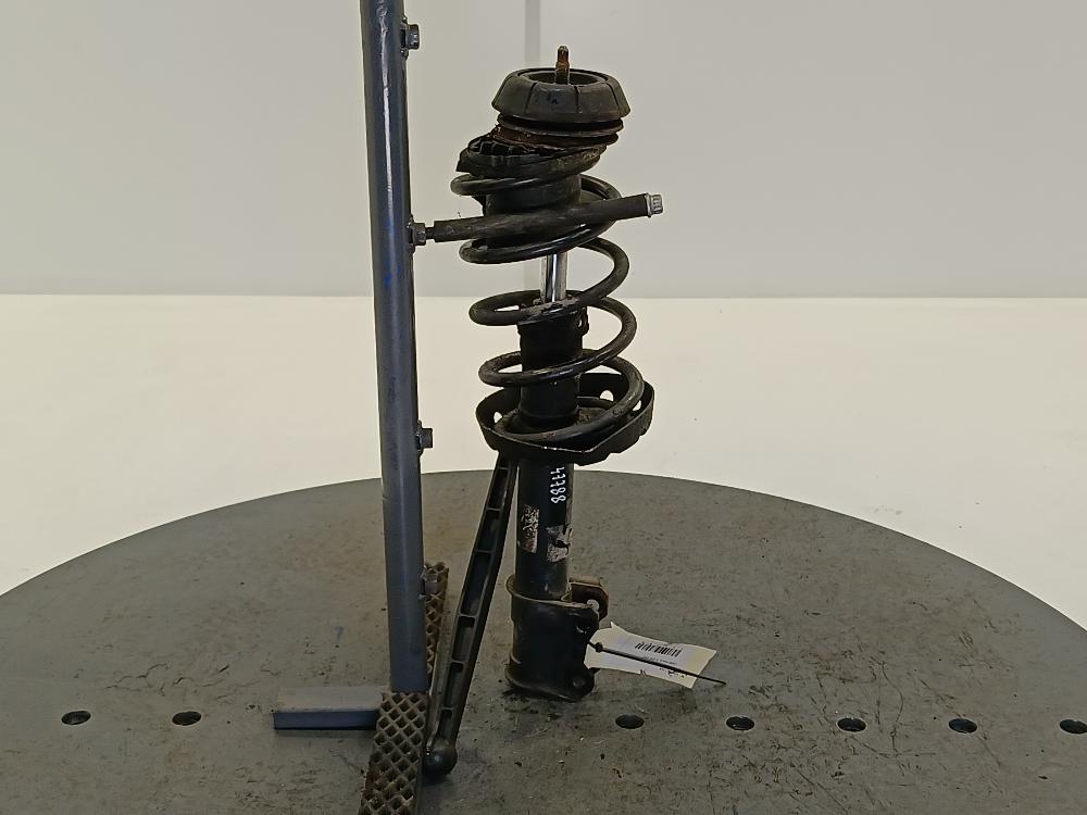 Стойка Opel Astra G 2000, цвет - фото №1