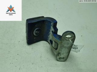 петля крышки багажника Volkswagen Passat B5 [рестайлинг] 2002, синий, универсал, 3B9827301