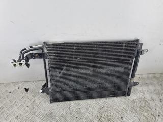 радиатор кондиционера Volkswagen Touran 1 поколение 2004, 2.0 л., бензин, МКПП, чёрный, минивэн, 1T0820411E
