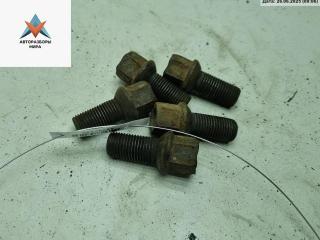 болт колесный Volkswagen Golf 4 поколение 2000, 1.9 л., дизель, МКПП, серый, универсал