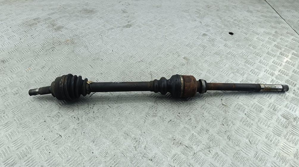 полуось передняя правая (приводной вал, ШРУС) Peugeot 407 2005, 2.0 л., бензин, МКПП, серый, седан, 9637117780