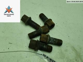 болт колесный Volkswagen Passat B5 1999, 1.8 л., бензин, АКПП, серый, универсал