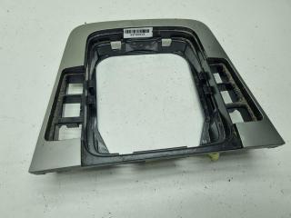 накладка на торпедо (консоль) Volkswagen Passat B6 2006, 2.0 л., дизель, МКПП, чёрный, универсал, 3C0864263