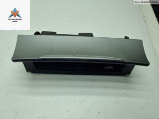 пепельница Volkswagen Passat B6 2006, 2.0 л., дизель, МКПП, чёрный, универсал, 3C0857961A