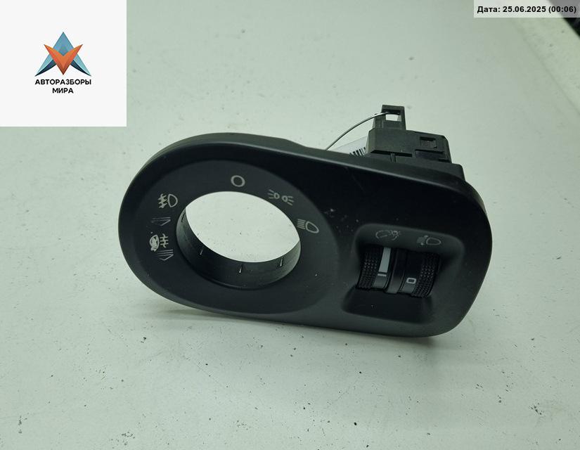 корректор фар SEAT Altea 1 поколение 2005, 1.9 л., дизель, МКПП, серый, минивэн, 5P0919094A - фото №1