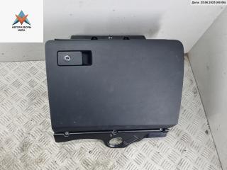 бардачок Volkswagen Passat B6 2006, 2.0 л., дизель, МКПП, чёрный, универсал, 3C1857114