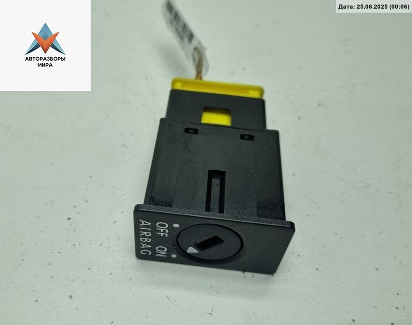 датчик AirBag Volkswagen Passat B6 2006, 2.0 л., дизель, МКПП, чёрный, универсал, 3C0919237A - фото №1