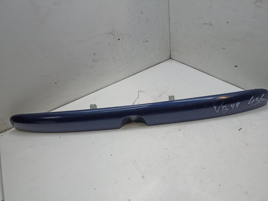 накладка подсветки номера Opel Vectra B 1998, 1.8 л., бензин, МКПП, синий, универсал, 181550
