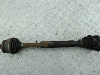 полуось передняя правая (приводной вал, ШРУС) Volkswagen Passat B5 1997, 1.6 л., бензин, МКПП, серый, седан