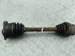 полуось передняя правая (приводной вал, ШРУС) Volkswagen Passat B5 1997, 1.8 л., бензин, АКПП, чёрный, универсал