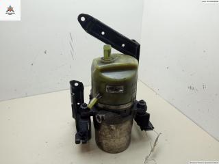 Насос гидроусилителя руля Volvo S40 2 поколение 2005, 2.0 л., дизель, МКПП, чёрный, универсал, 4N513K514