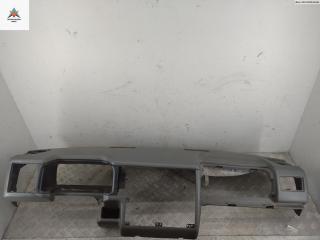 панель передняя салона (торпедо) Volkswagen Transporter T4 1997, 2.5 л., дизель, МКПП, красный, микроавтобус