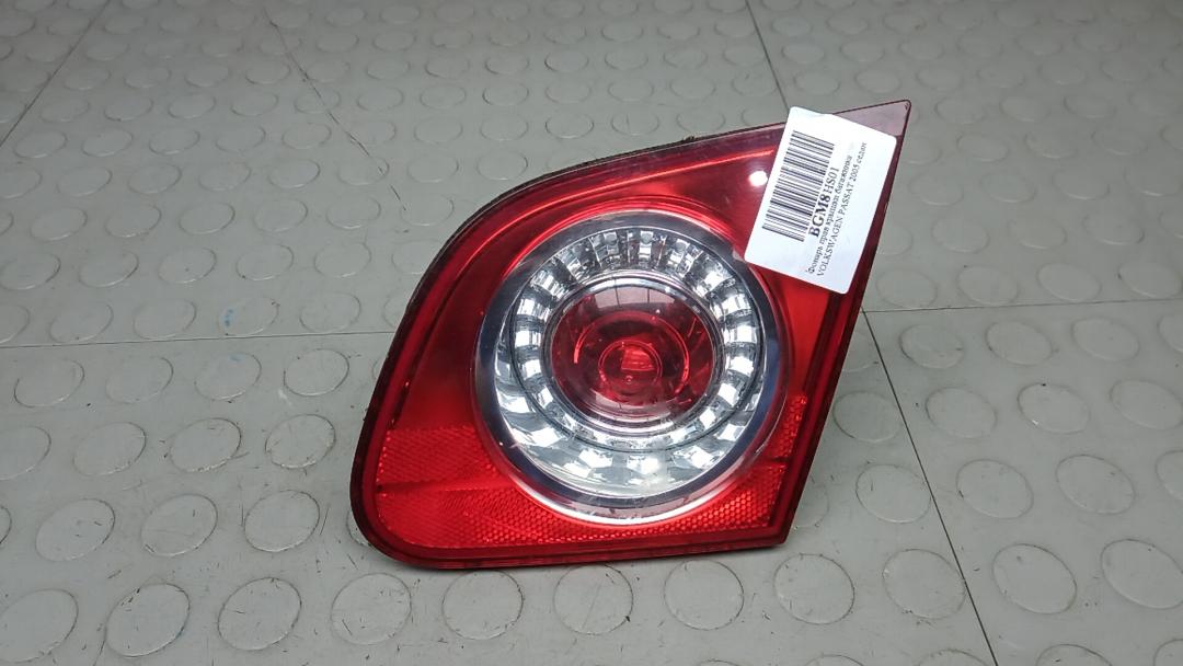 фонарь крышки багажника правый Volkswagen Passat B6 2005, 1.9 л., дизель, МКПП, седан, 3C5945094F - фото №1