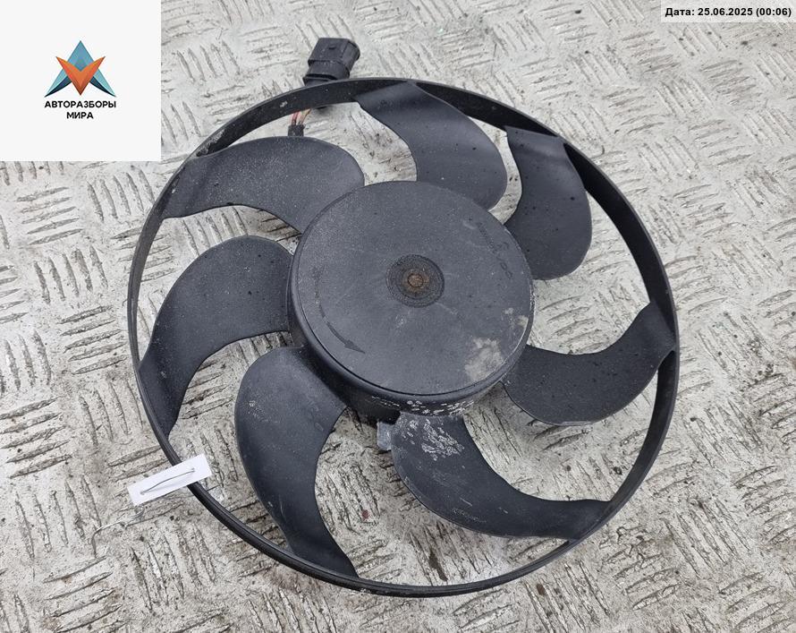 вентилятор радиатора Volkswagen Passat B6 2006, 2.0 л., дизель, МКПП, чёрный, универсал, 1K0959455DH - фото №1