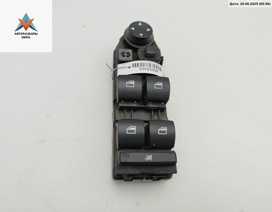 блок управления стеклоподъемниками BMW 5 серия E60/E61 2004, 2.5 л., бензин, МКПП, чёрный, универсал, 6951905 - фото №1