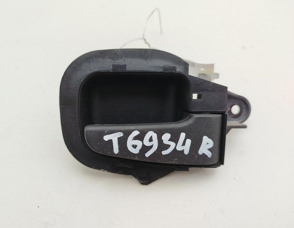 ручка внутренняя передняя правая BMW 3 E36 1997, 1.6 л., бензин, МКПП, красный, хетчбэк 3 дв., 1960808