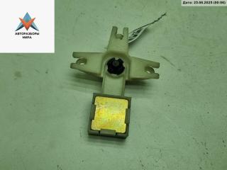 кронштейн (крепление) Volkswagen Passat B5 1997, 1.8 л., бензин, МКПП, синий, универсал, 3B0839833