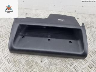 бардачок Volkswagen Golf 3 поколение 1993, 1.6 л., бензин, МКПП, красный, хетчбэк 5 дв., 1H1857924