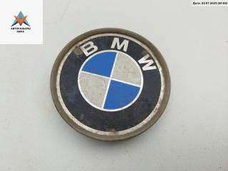 колпачок литого диска BMW 5 серия E39 [рестайлинг] 2001, 2.5 л., дизель, МКПП, серый, универсал, 1095361