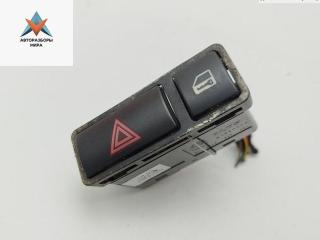 кнопка аварийной сигнализации BMW 3 серия E46 [рестайлинг] 2003, 2.0 л., дизель, МКПП, серый, седан, 8368920