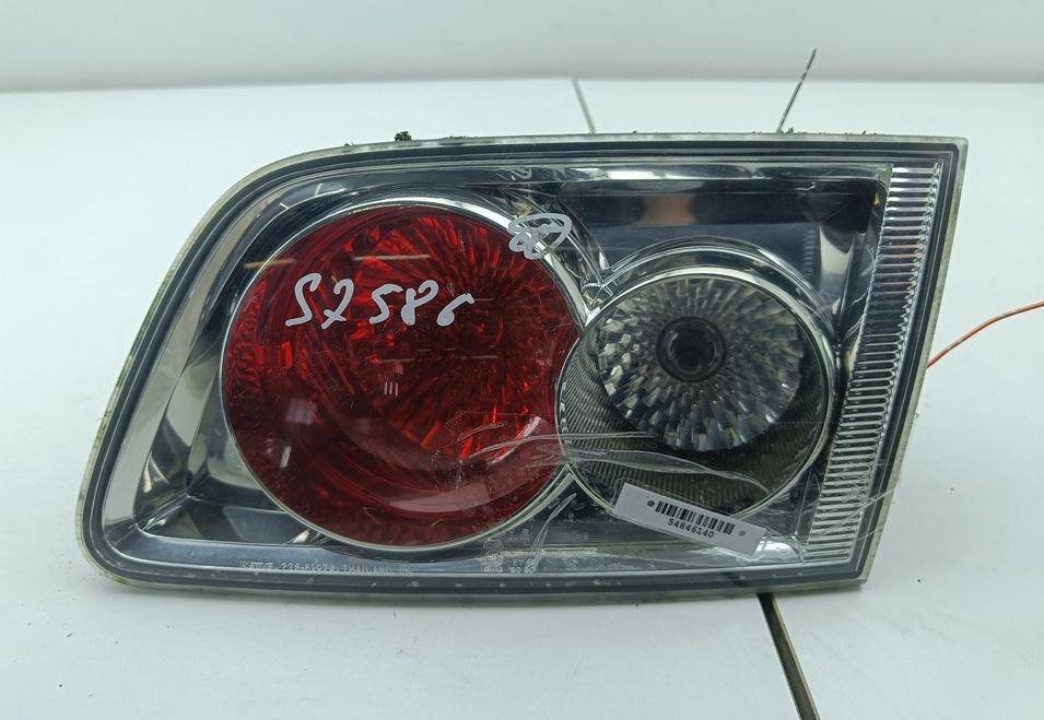 фонарь крышки багажника правый Mazda 6 GG/GY 2003, 2.0 л., бензин, МКПП, серый, универсал, 22661974