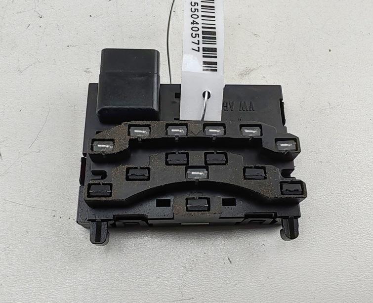 датчик угла поворота руля SEAT Leon 2006, 1.6 л., бензин, МКПП, жёлтый, хетчбэк 5 дв., 1K0959654