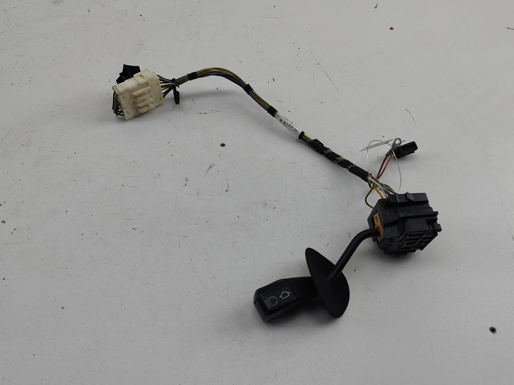 переключатель поворотов BMW 3 E36 1991, 1.8 л., бензин, МКПП, серый, седан, 011003