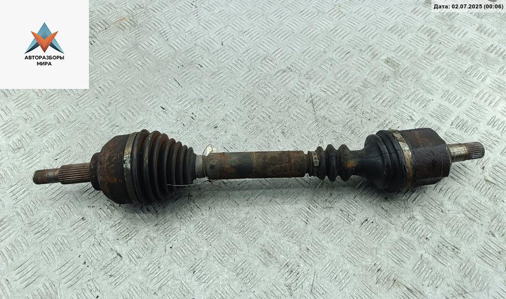 полуось передняя левая (приводной вал, ШРУС) Renault Espace 4 поколение 2005, 2.2 л., дизель, АКПП, чёрный, минивэн, 8200226057 - фото №1