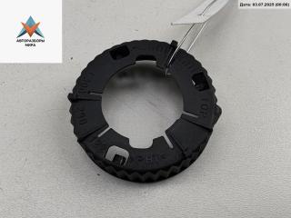 кронштейн (крепление) Mercedes-Benz C-Класс W203/S203/CL203 2001, 2.7 л., дизель, АКПП, синий, универсал, 1300290122