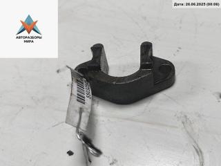 крепление форсунки BMW 3 серия E46 [рестайлинг] 2004, 2.0 л., дизель, МКПП, серый, универсал, 13537787215