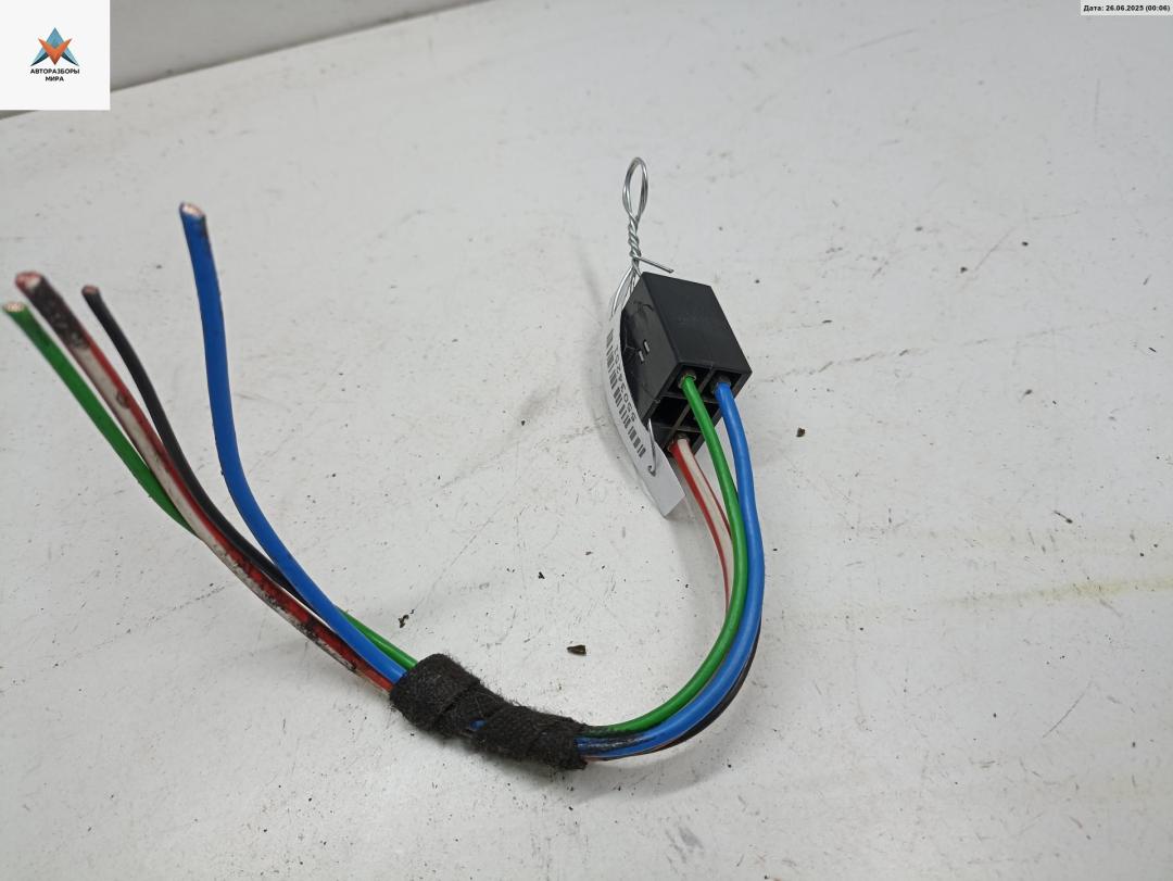 разъем (фишка) проводки Opel Zafira 1 поколение (A) 2001, 1.8 л., бензин, МКПП, зелёный, минивэн - фото №1
