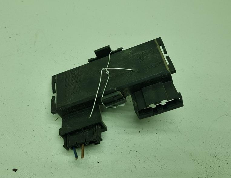 Плата фонаря заднего правого Volkswagen Passat B3 1991, 1.8 л., бензин, МКПП, красный, универсал, 333945259
