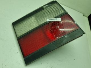 фонарь крышки багажника левый Volkswagen Passat B3 1991, 1.8 л., бензин, МКПП, красный, универсал, 333945107