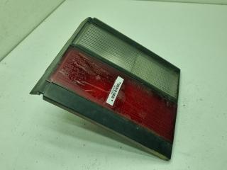 фонарь крышки багажника правый Volkswagen Passat B3 1991, 1.8 л., бензин, МКПП, красный, универсал, 333945108