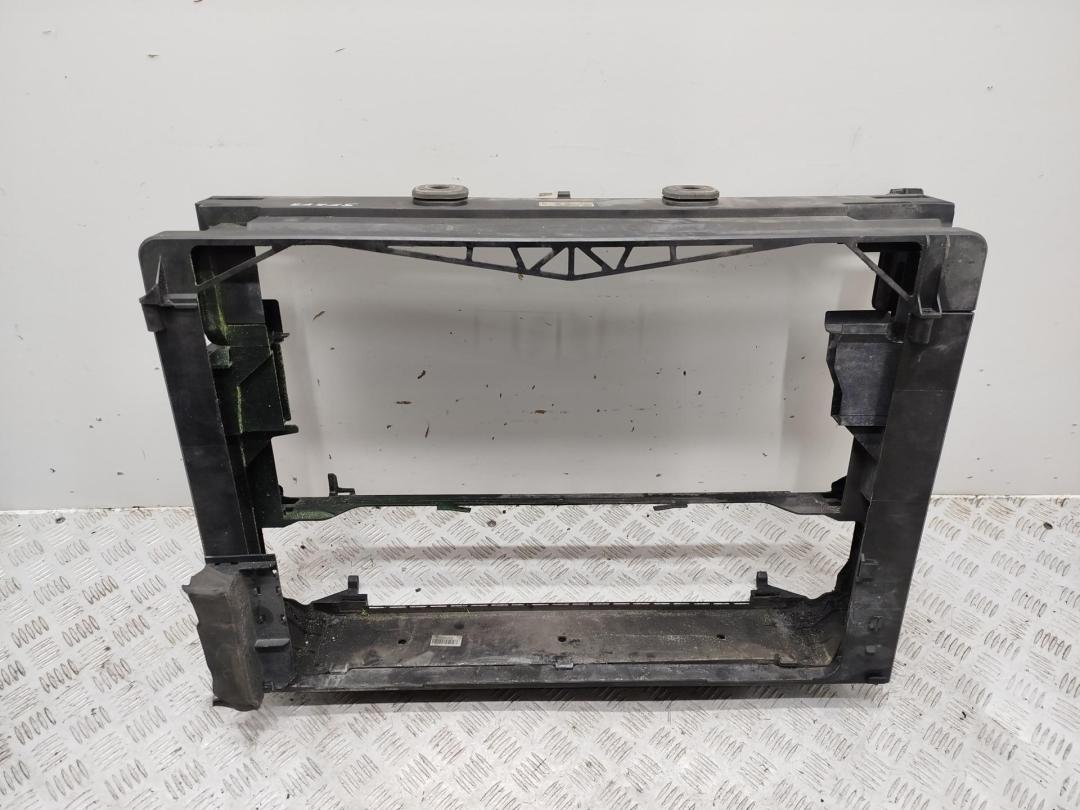кассета радиаторов BMW 5 F10/F11 2012, 3.0 л., дизель, АКПП, чёрный, универсал, 8509167